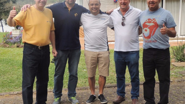 Presidente e vice-presidente da FENABB e CESABB-RS visitam AABB de Santa Cruz do Sul