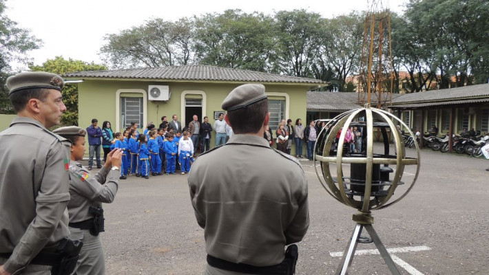 Programa AABB Comunidade participa do recebimento do fogo simbólico da Semana da Pátria