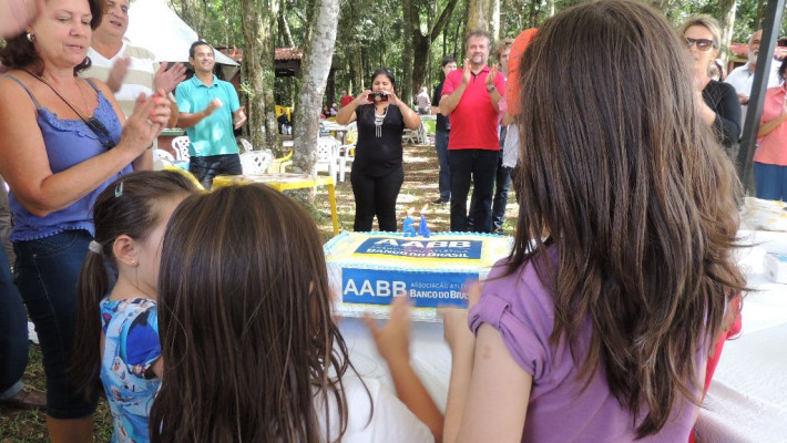 AABB COMEMORA SEUS 54 ANOS COM MUITA FESTA