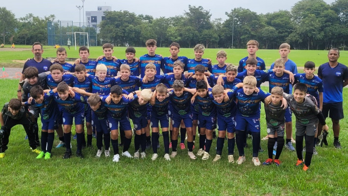 Escolinha de Futebol da AABB brilha no 1º Circuito de Esportes do Município