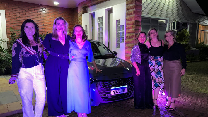 Mais de 160 mulheres celebram a 4ª edição da Noite Delas na AABB Santa Cruz do Sul