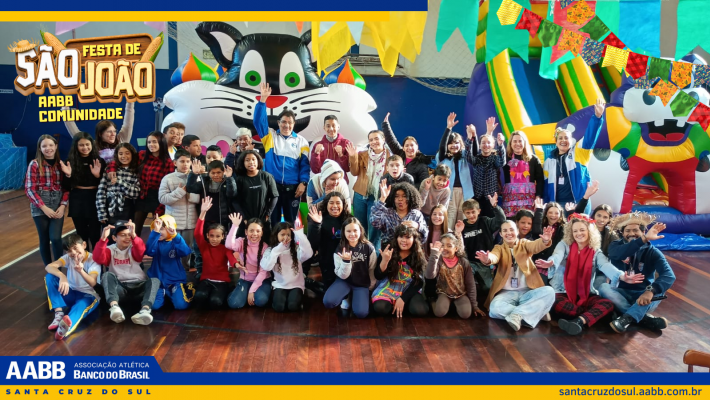 Festa Julina do Programa AABB Comunidade reúne cerca de 300 estudantes