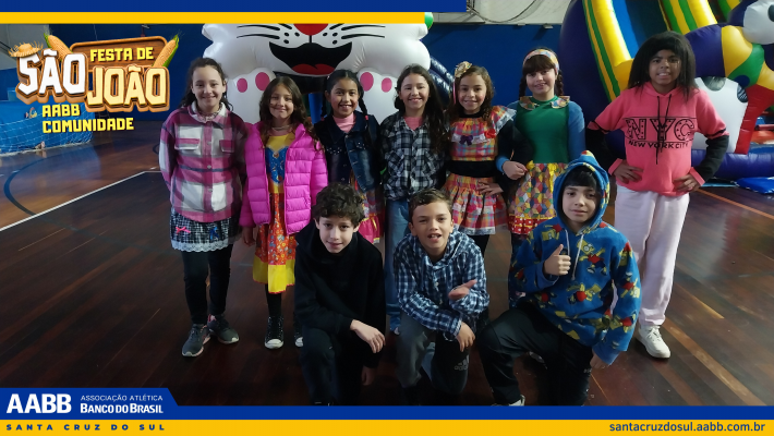 Festa Julina do Programa AABB Comunidade reúne cerca de 300 estudantes