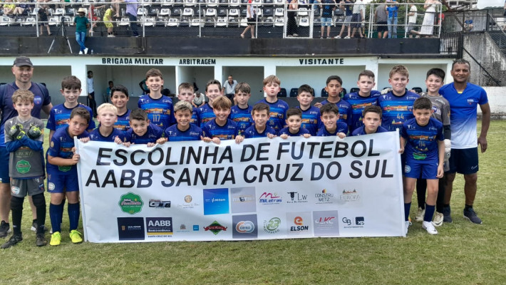 Sub-11 da Escolinha de Futebol da AABB é campeã da Taça Kids com 100% de aproveitamento