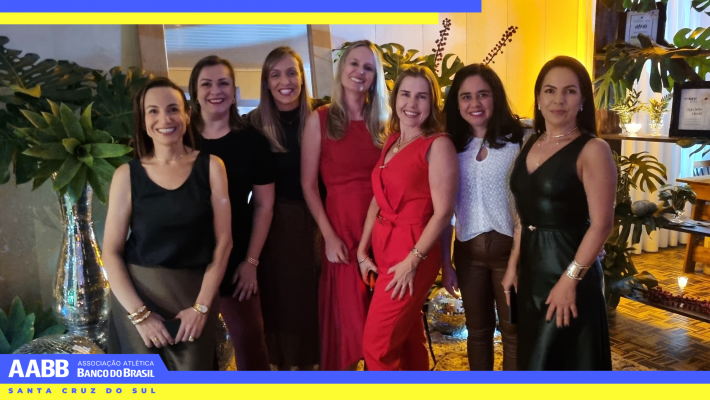 5ª Noite Delas reúne mais de 200 mulheres em uma noite de celebração, conexão e alegria na AABB