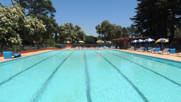 ATENÇÃO ÀS REGRAS DAS PISCINAS!