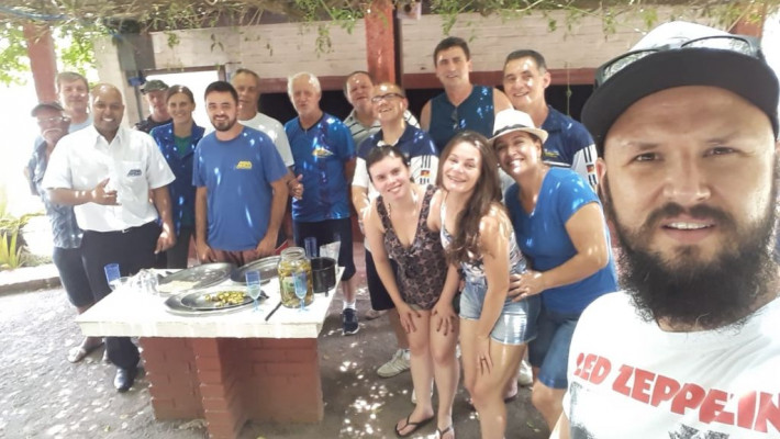 Diretoria e funcionários da AABB realizam almoço de confraternização