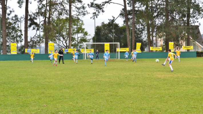 Escolinha de Futebol da AABB realiza amistoso com AABB São Pedro do Sul