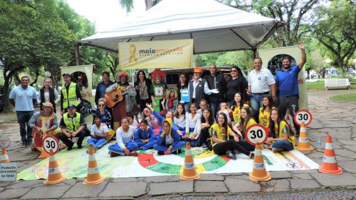 Encerramento do Maio Amarelo tem participação de educandos do Programa AABB Comunidade/SEE