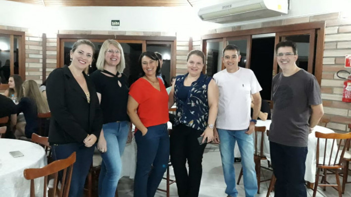 Agência de Vera Cruz realiza confraternização na AABB