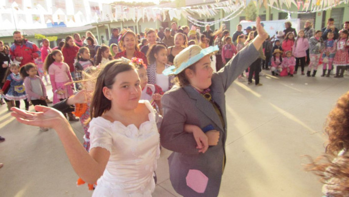 Programa AABB Comunidade leva Caravana Junina para Escolas