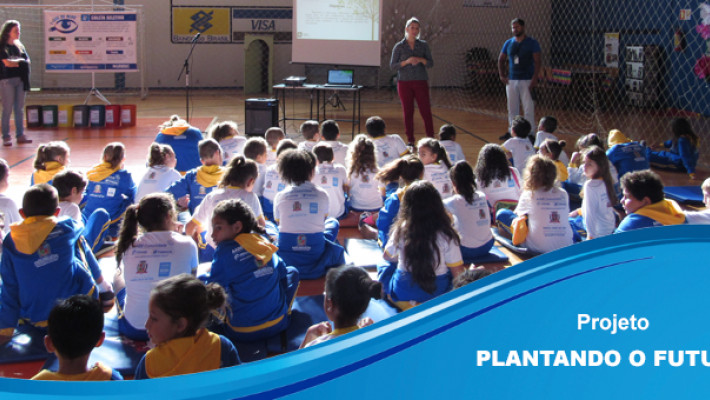 Educandos do AABB Comunidade participam do Projeto Plantando o Futuro