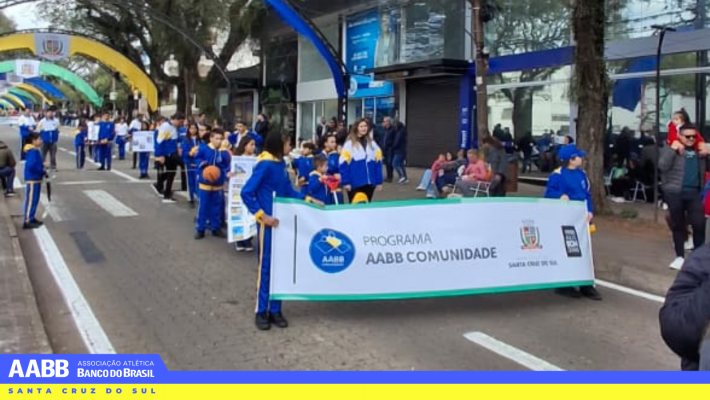 AABB Comunidade participa do desfile de 7 de Setembro em Santa Cruz do Sul